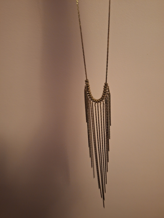 Saks Fifth Avenue Jewelry - NWT Saks Fifth Avenue Gold-Tone Fringe Drop Necklace.